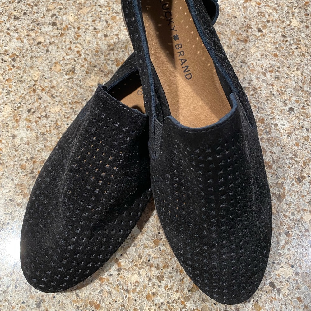 Lucky brand loafers 🍀